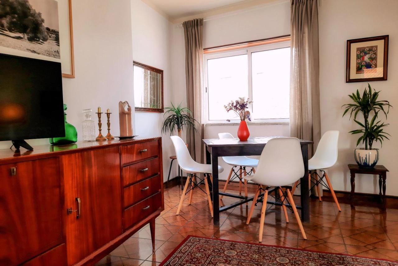 Penthouse Apartment, City Center Калдаш-да-Раинья Экстерьер фото